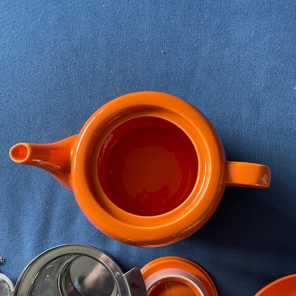 T2 PersonaliTEA Teapot with Cup and Saucer and Tea Basket-New! - Picture 6 of 15